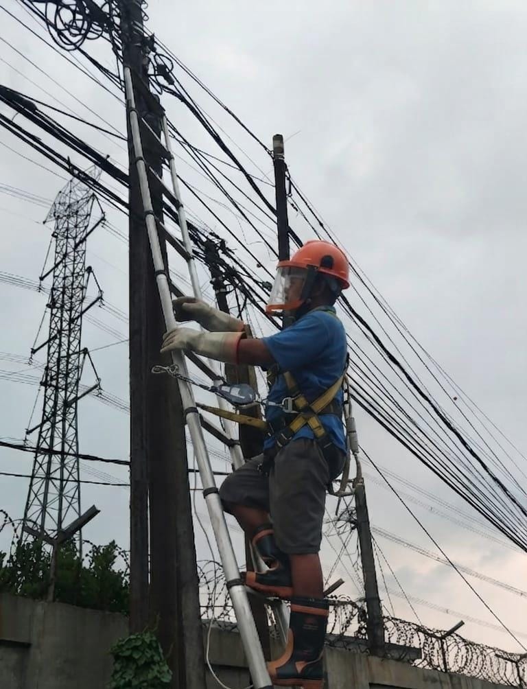 Hotspot Katar Pasang CCTV di Lokasi Bekas Kebakaran Sampah di Binong